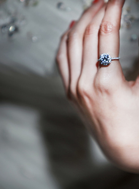 包邮欧美优雅精致切割工艺仿真