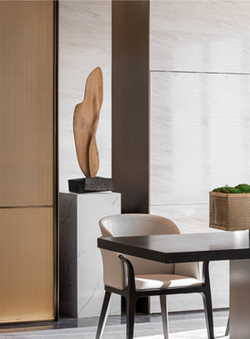 酒店大堂玄关装饰抽象木雕摆件售楼部样板间软装竖高雕塑艺术摆设