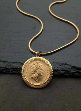 浮雕钱币项链镀金蛇骨链女
