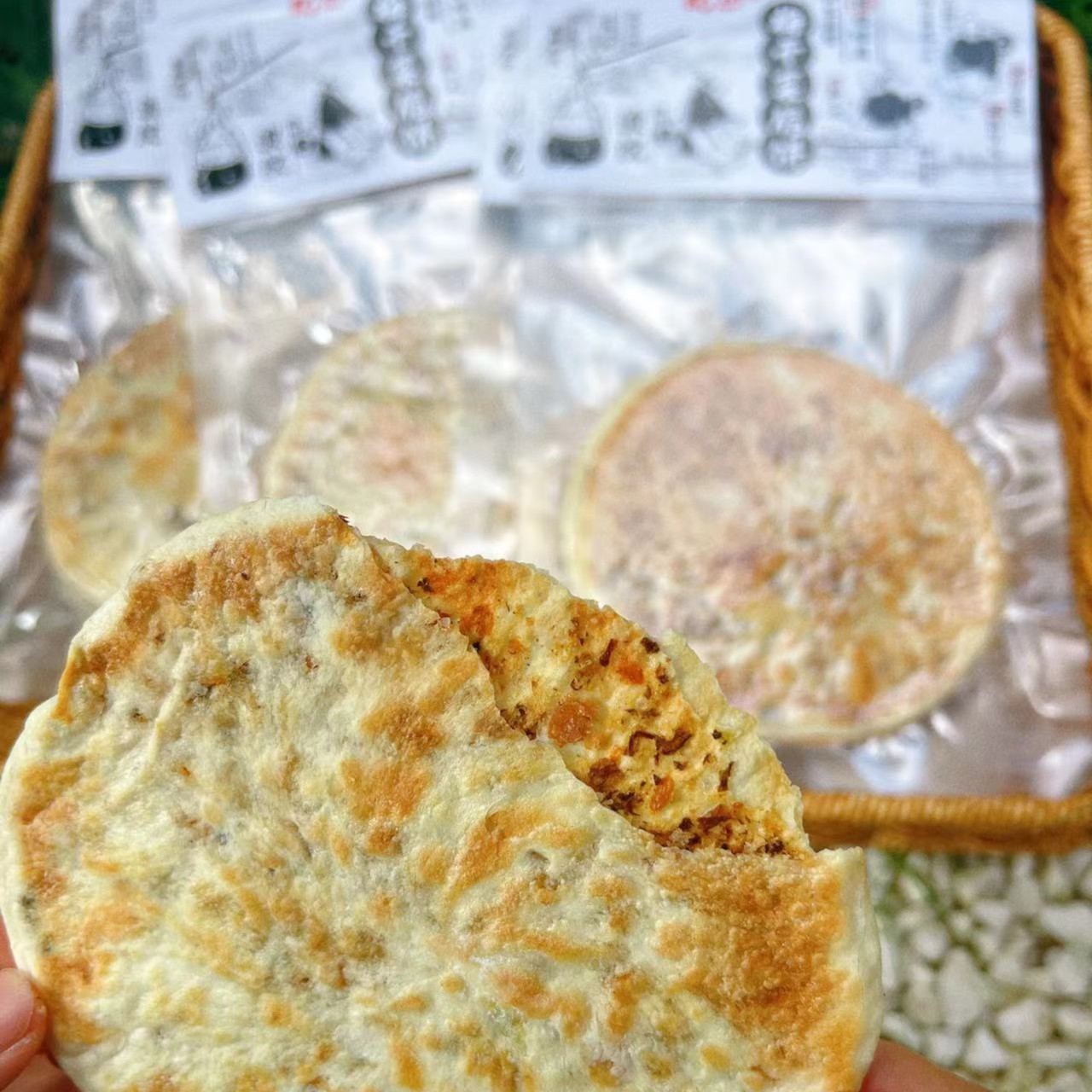 梅干菜脆饼锅盔梅菜扣肉饼特产烧饼零食小吃早餐食品美食 - 图3