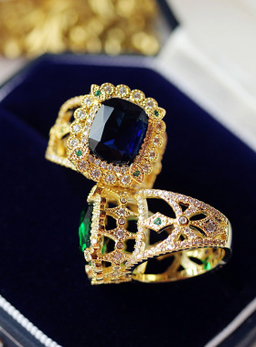 法式镀金祖母绿蕾丝轻奢复古宫廷
