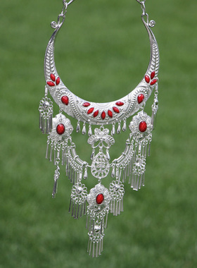 复古云南民族风德宏傣族景颇族银白色大款苗银项圈新品上市