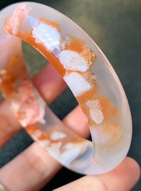 55.5圈马达加斯加天然冰透果冻体粉红色樱花玛瑙手镯女款首饰礼品