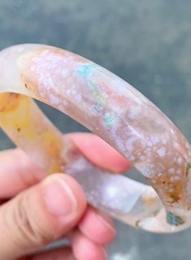 天然黄色菜园子百搭飘花玛瑙手镯