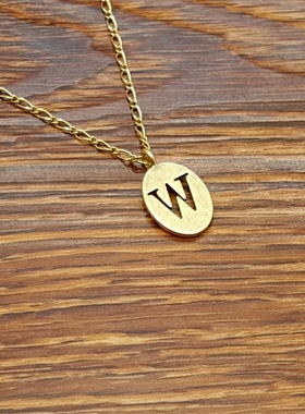 亚光磨花镀金字母W小清新森女文艺范简洁百搭创意复古风小项链