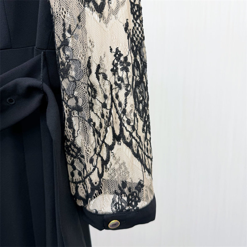 韩●2026春季新品 气质v领连衣裙女蕾丝拼接收腰修身通勤长裙3105,淘宝优惠券,粉丝福利购,淘宝优惠卷