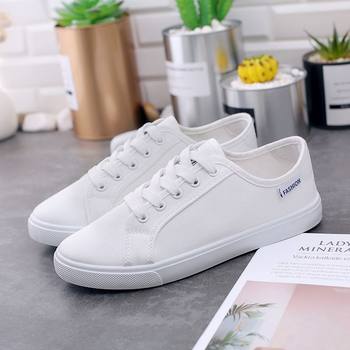 Anti-level heel kitchen ສີດໍາ stain-resistant tile floor anti-slip chef shoes women's special soft sole work shoes breathable fabric