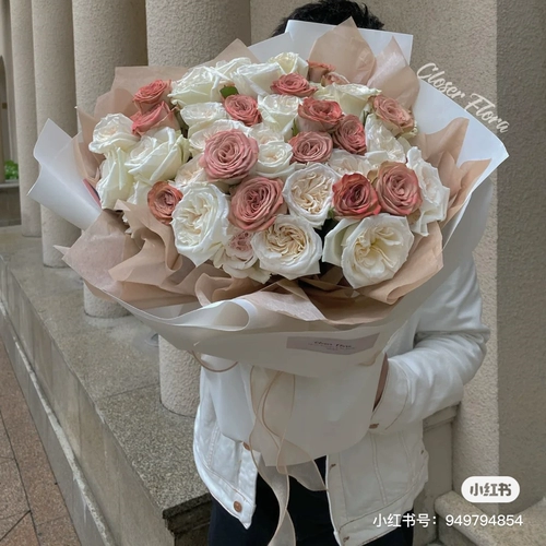 Цветочный магазин, корейская упаковка, букет