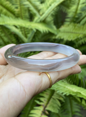 精美烟灰带粉条纹玛瑙手镯