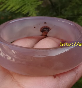 冰彩紫玉髓加宽加厚玛瑙手镯现货