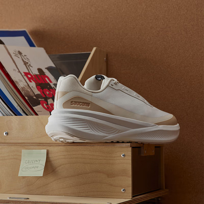 Saucony索康尼TRIUMPH胜利防水男女跑步鞋
