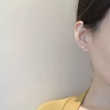 Изысканные маленькие универсальные серьги, изысканный стиль, простой и элегантный дизайн, коллекция 2023