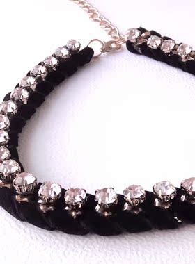 绒布白色水钻晚宴锁骨链