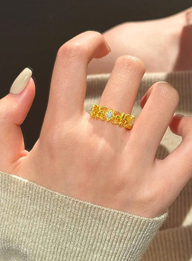 设计师拉丝金色繁花锆石戒指