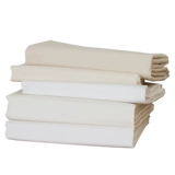 Диагональная хлопчатобуматическая подкладка из белой серой ткани покрыта большой белой чистой хлопчатобумажной тканью белая ткань