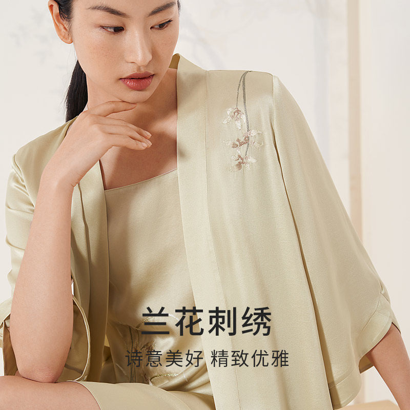 金三塔纯植物染重磅真丝睡袍女刺绣100%桑蚕丝吊带裙礼物,淘宝优惠券,粉丝福利购,淘宝优惠卷