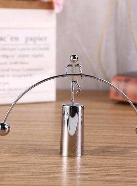 新款直销创意平衡摆不倒翁铁人学习减压摆件礼品学生男女朋友生日