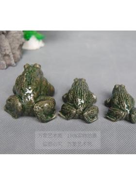陶瓷蟾蜍青蛙三件套鱼缸水族假山吸水石盆景家居装饰小型摆件一套