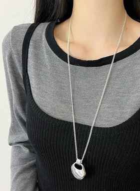 2026年新款毛衣挂饰项链女轻奢高级感日韩博主马鞍包长款项链女轻