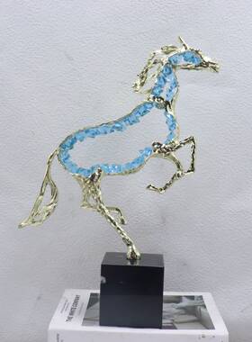 现代轻奢创意镂空骏马摆件办公室客厅玄关电视柜酒柜书柜装饰摆设