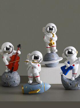 太空人太空人酒柜装饰品摆件礼物酒架高档客厅玄关电视柜家居摆设