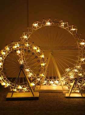 北欧旋转发光新款旅行家摩天轮摆件家居客厅房间电视酒柜装饰品