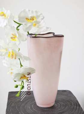 新中式简约清新温柔粉色不规则黑边玻璃花瓶大口径插花器家居摆件