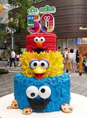 户外园林落地景观装饰摆件大型商场玻璃钢模型美陈卡通动物雕塑