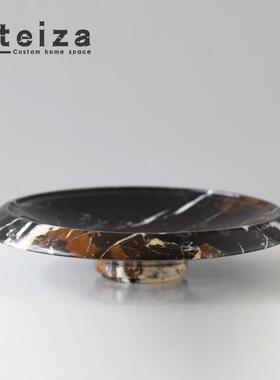 Oteiza现代极简主义家庭大理石天然石灰华皮革托盘存储托盘模型房