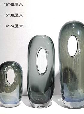 现代简约镂空花瓶摆件家居样板房桌面插花设计软装饰品摆件