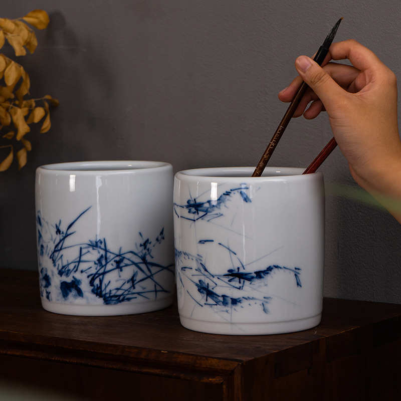 景德镇手绘陶瓷笔筒新中式筷子筒陶瓷小花瓶插花多功能陶瓷摆件纯 - 图1