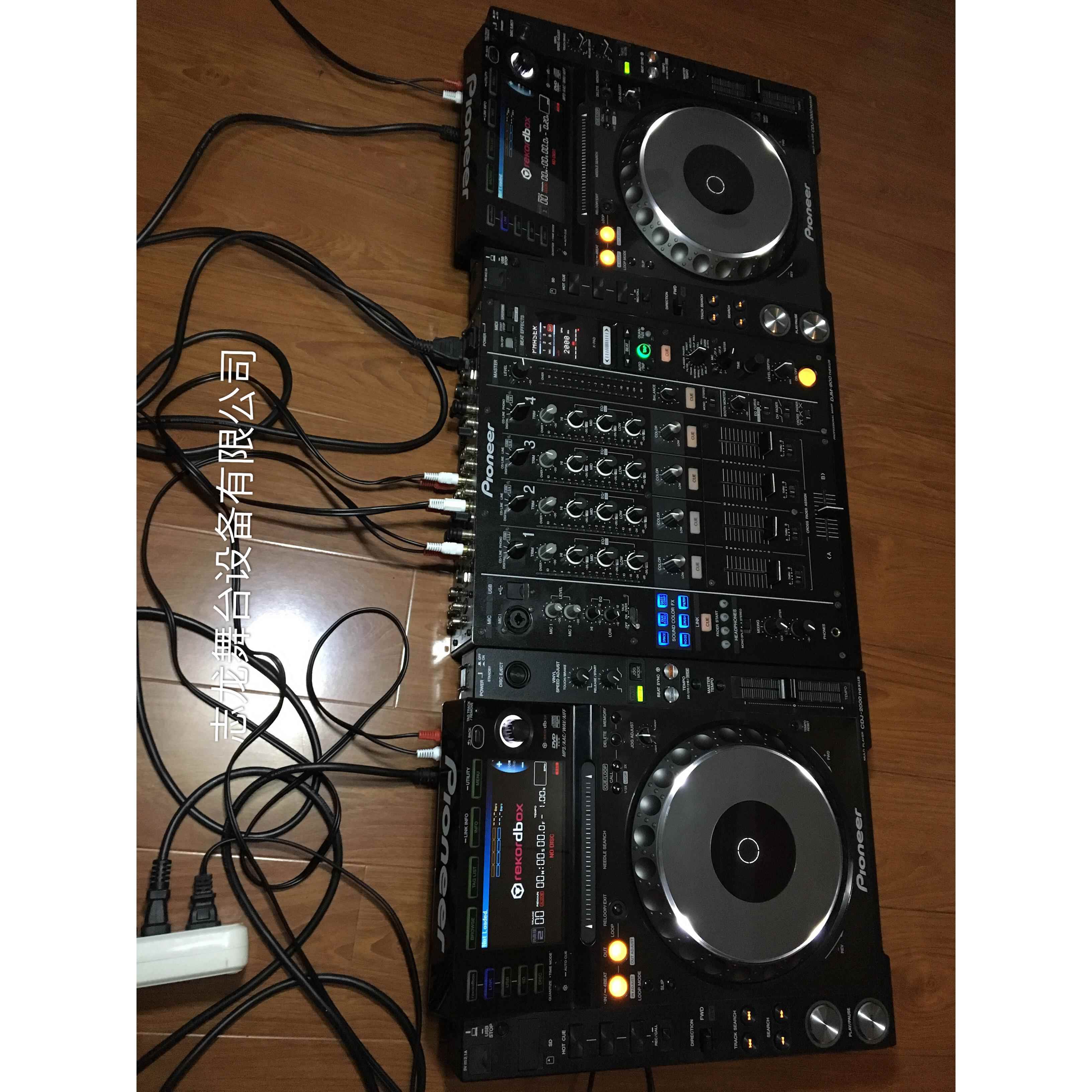 先锋CDJ2000nexus+DJM900nexus打碟机一套，先锋2000二代+djm900 - 图0