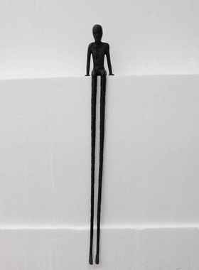 中式创意铁长腿人物摆件样板间售楼部酒店客厅家铸居桌面软装饰品