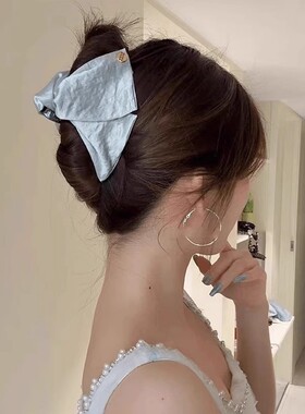 Triangle Satin Shell Bow Hair Clip Claw for Women, New Style