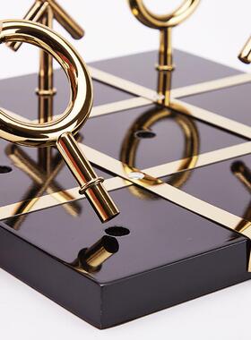 创新中金属字母棋盘摆式件现代客厅意办公室房间BJ2019桌面书柜饰