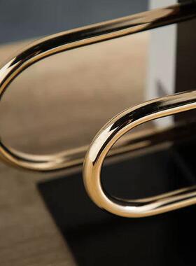 现代创意金色喇叭旋律AAN书档摆子件房设样板房客厅书柜展厅陈装