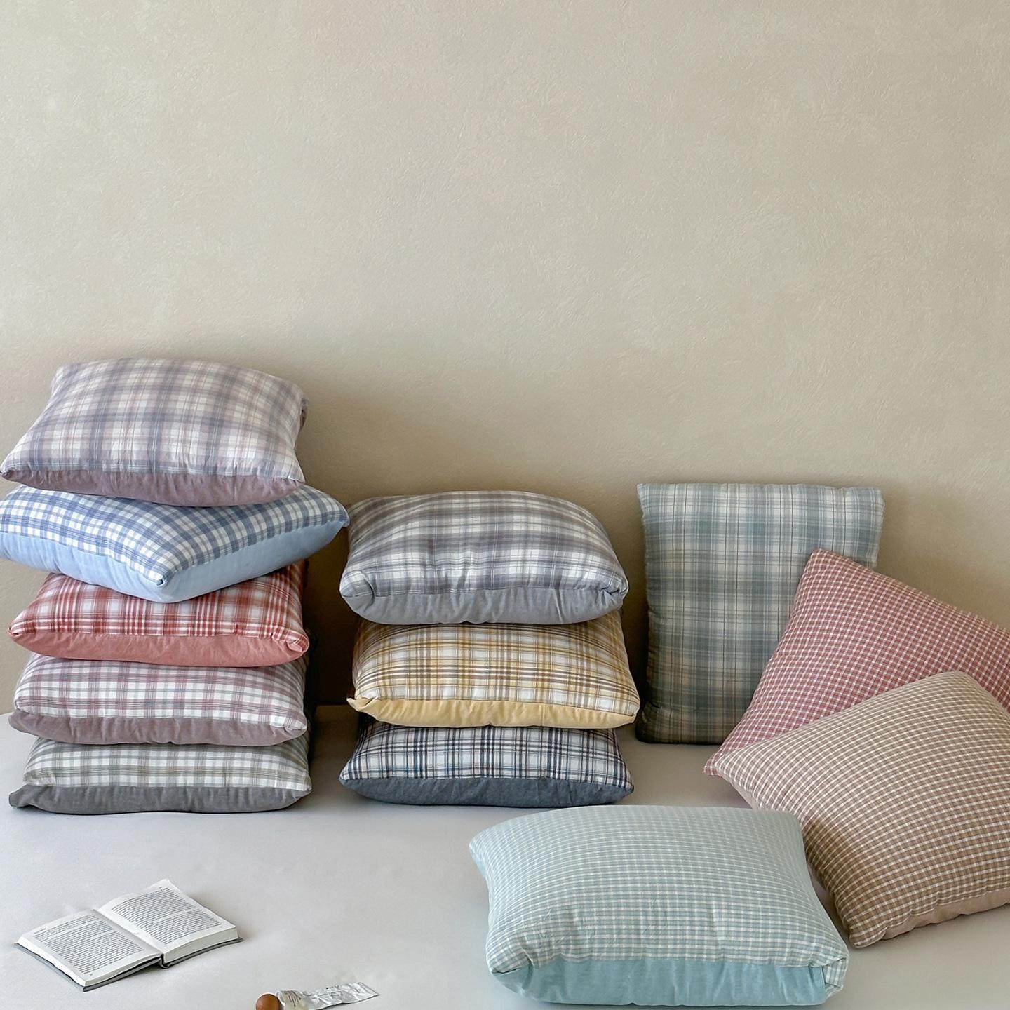 北欧简约风ins无印格子全棉水洗棉多功能抱枕被午休被枕头可折叠,淘宝优惠券,粉丝福利购,淘宝优惠卷