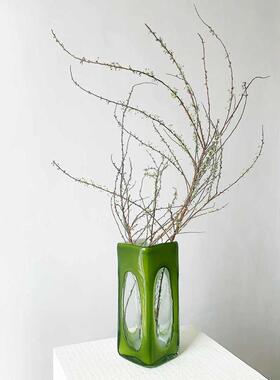 新中式中古风侘寂风橄榄绿带透明窗口设计感小众艺术高级琉璃花瓶