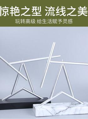 牛顿摆钢铁人混沌摆永动机摆件高档创意商务礼品家居反重力