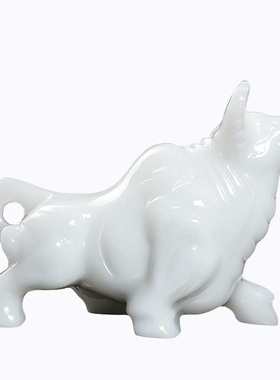 天然阿富汗白玉斗牛摆件生肖牛办公室玄关家居商铺玉石工艺品摆设