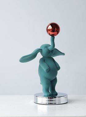 件轻奢关现代创意卡通小飞象顶球摆样板房BJ0012软儿童房客厅酒柜