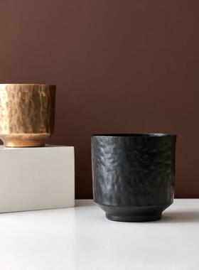 进口锤纹铝制金属覆古小花盆摆件现代北欧新中式样板间花瓶装饰品