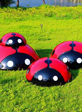 户外玻璃纤维彷真七星瓢虫雕塑幼儿园园林景观样品屋展示中心装饰