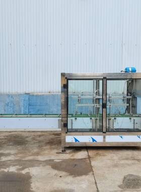 称重灌装机液体料润滑油防冻液中桶化工桶大容量粘稠液体灌装机