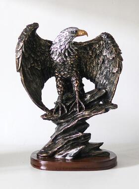 仿真雄鹰老鹰摆件轻奢酒柜家居书房桌面办公室大鹏展翅美式装饰品