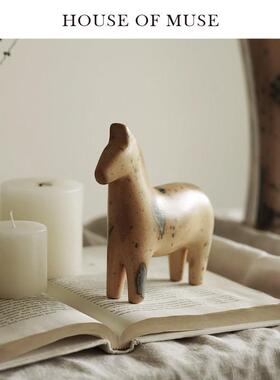 缪斯家 马到功成 覆古桌面摆件创意电视柜玄关陶瓷中古软装饰品