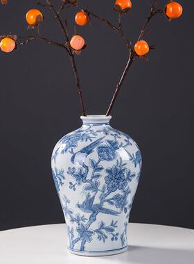 新古典中式青花瓷装饰花鸟图案仿古做旧手绘瓷器玄关博古架摆件