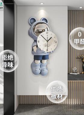 太空人钟表挂钟客厅家用饭厅装饰画简约电子创意钟儿童房教室新款