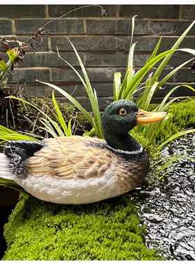 喝水鸭子摆件庭院假山造景鱼池水缸养鱼古法养鱼流水景观树脂工艺