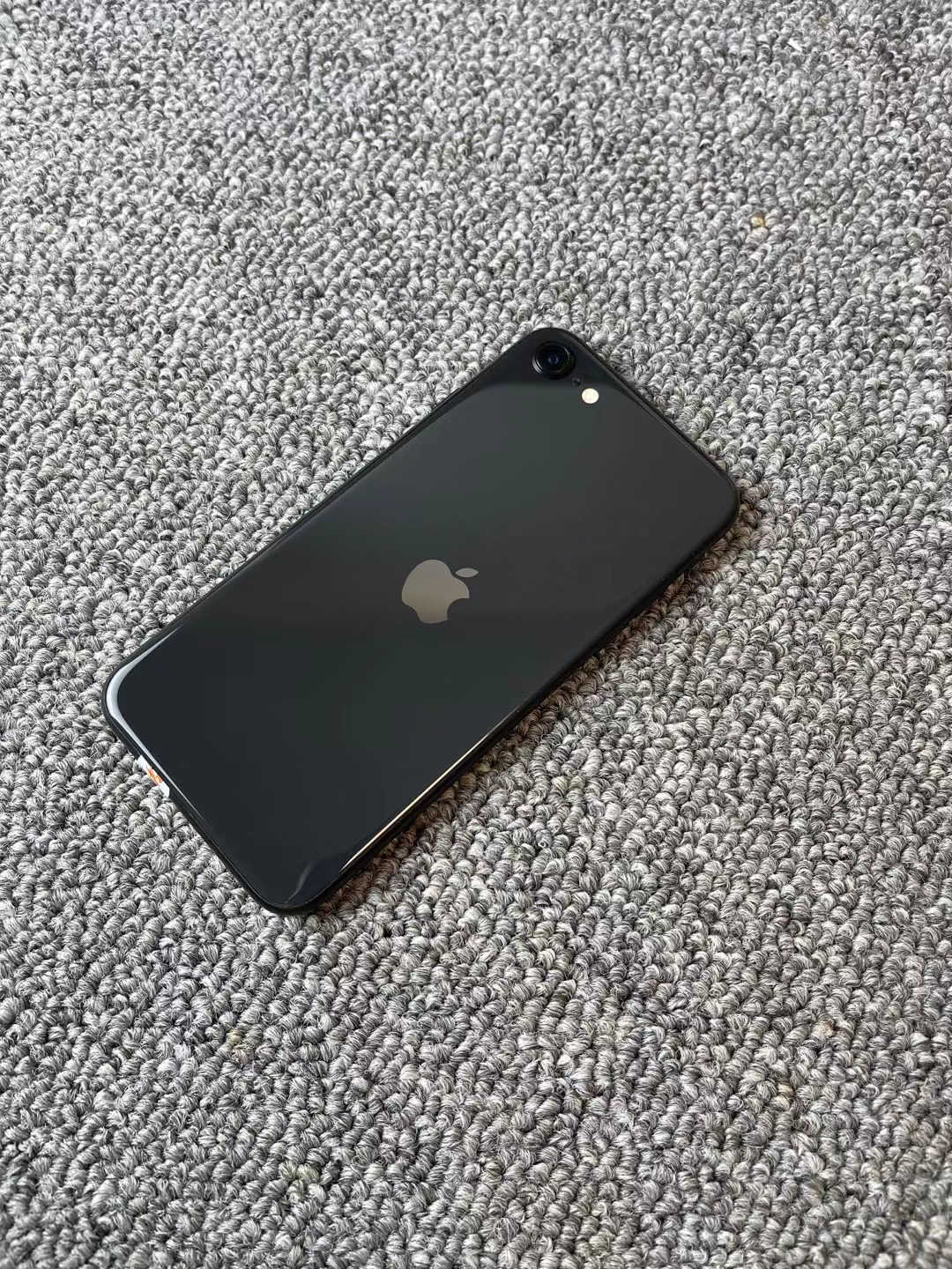 21最新のスタイル Iphone Se2 新品 未使用品 スマートフォン本体 Assuredoh Co Uk